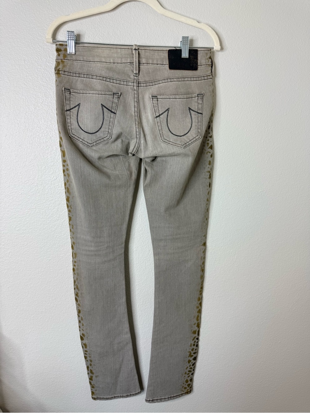 True Religion Jude Jeans Women’s 28 Made USA Leopard Animal Print Y2K - Picture 3 of 10
